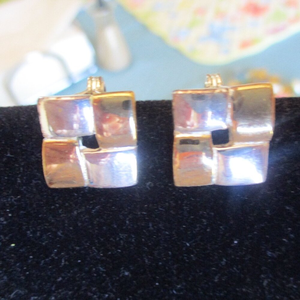 Vintage Avon Square Sivertone/Goldtone Clip-On Earrings